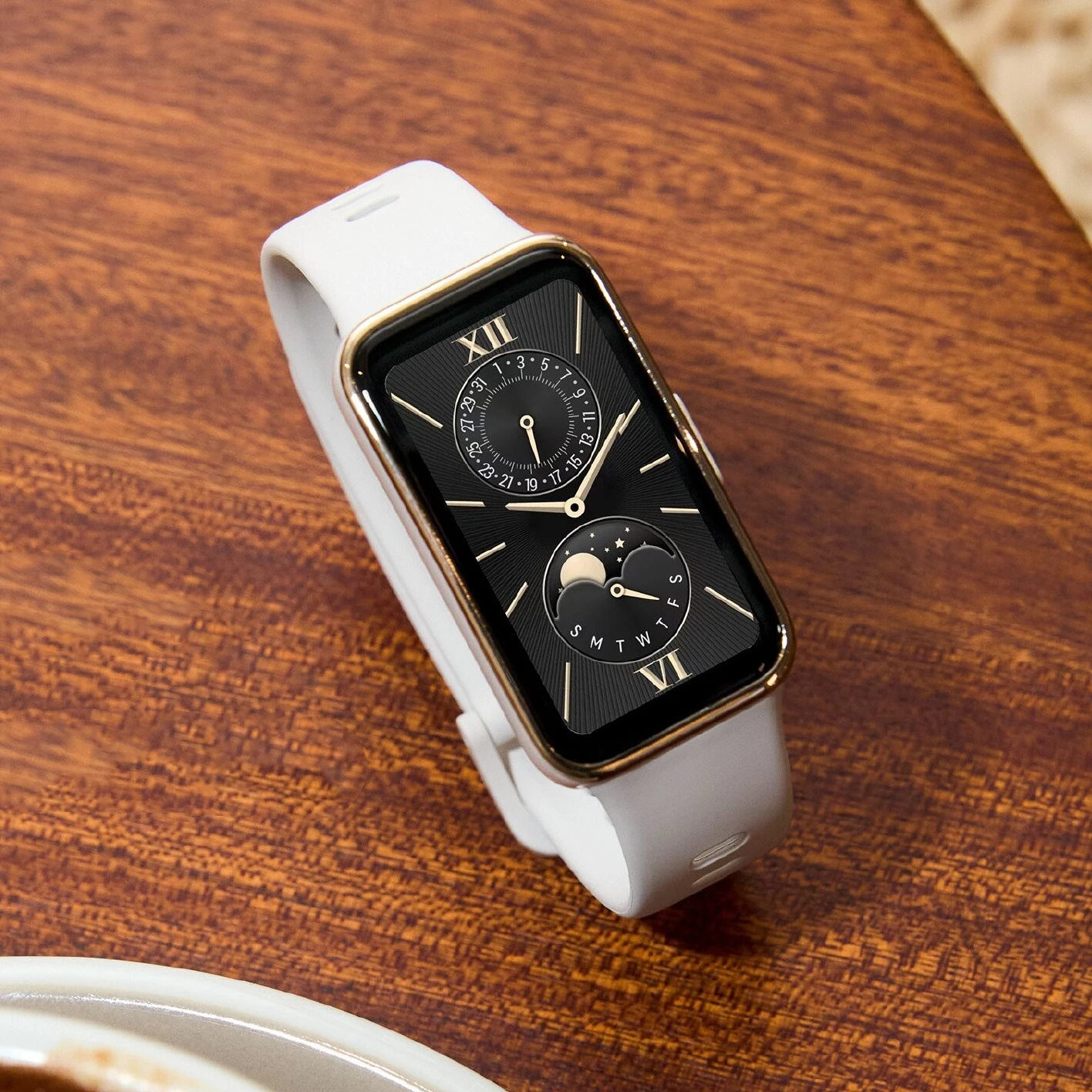 2024 smart band with blood oxygen monitor and heart rate tracker 1.47 inch amoled screen