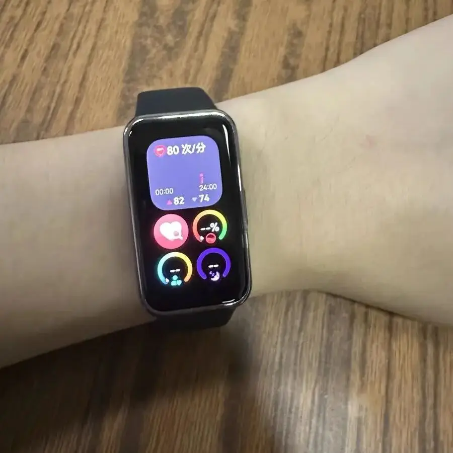 2024 smart band with blood oxygen monitor and heart rate tracker 1.47 inch amoled screen - Image 4